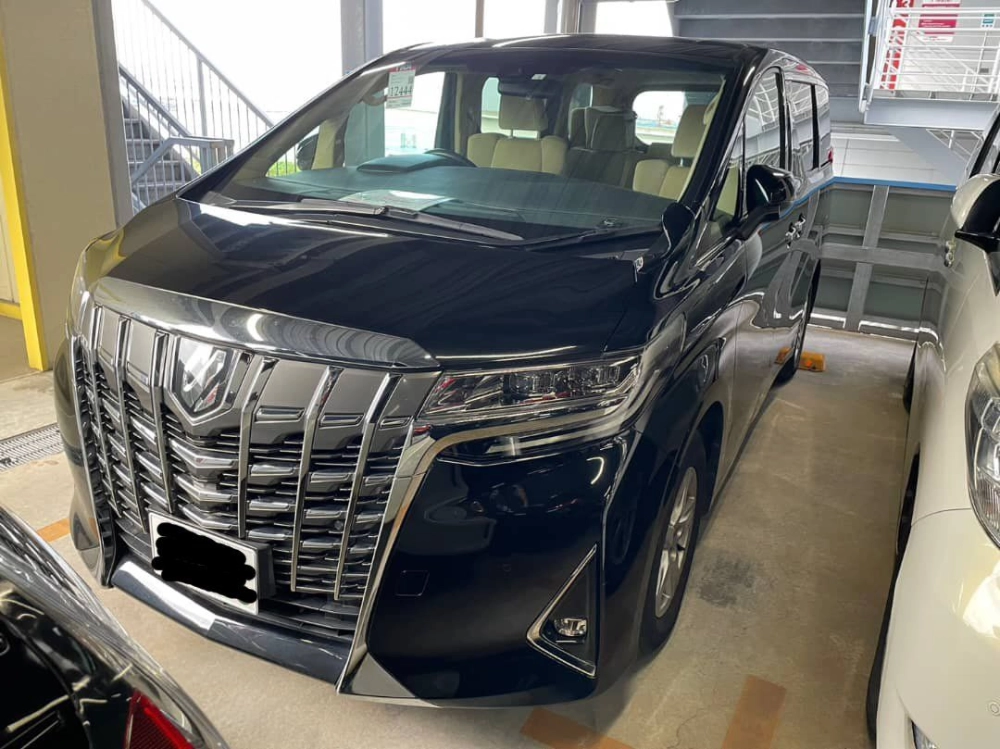 Toyota Alphard Black 2020